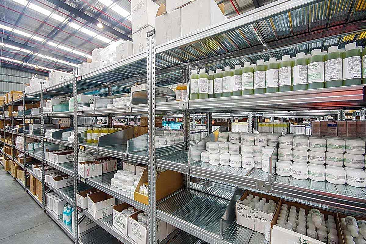 Ecza Deposu Raf Sistemleri